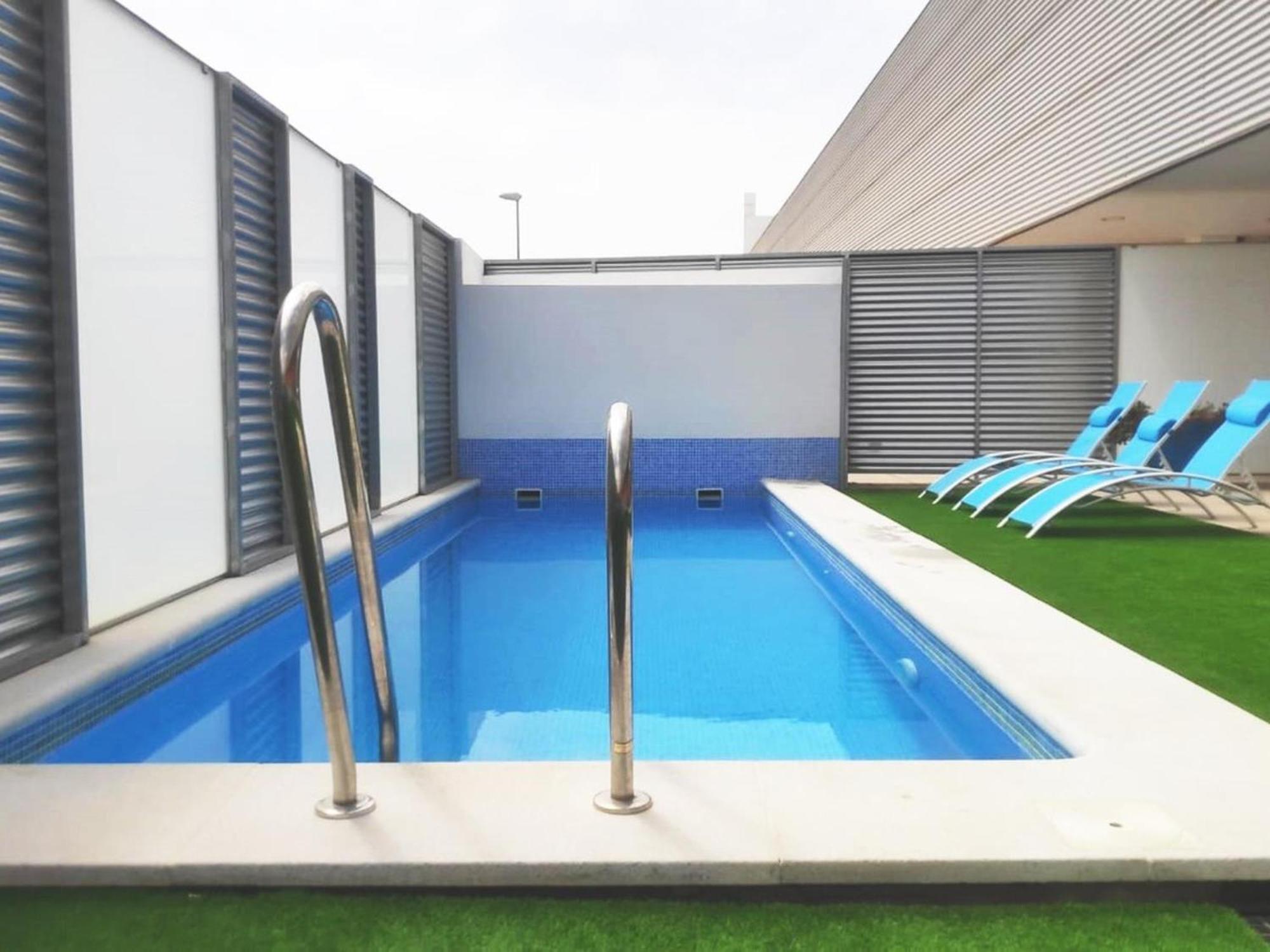 Apartamentos Alazul Lofts โกนิล เด ลาฟรอนเตรา ภายนอก รูปภาพ